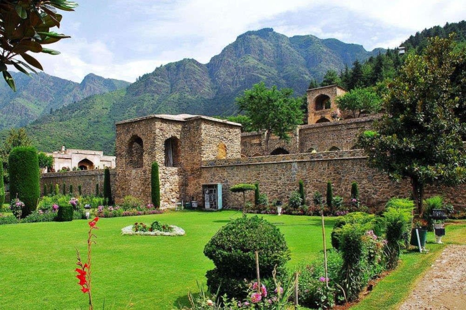 Pari Mahal Kashmir